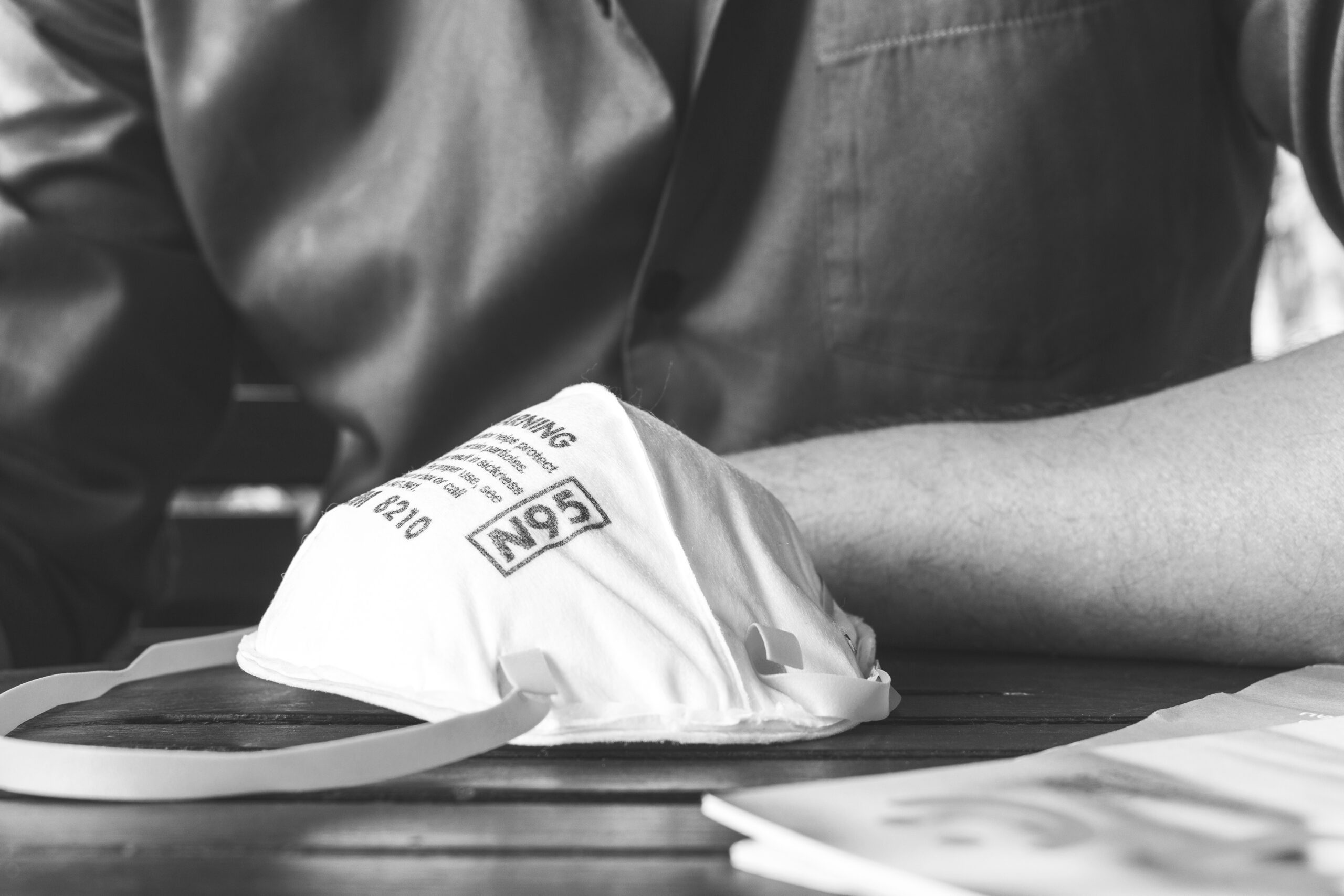 Oil mist and oil smoke health risks Absolent Japan